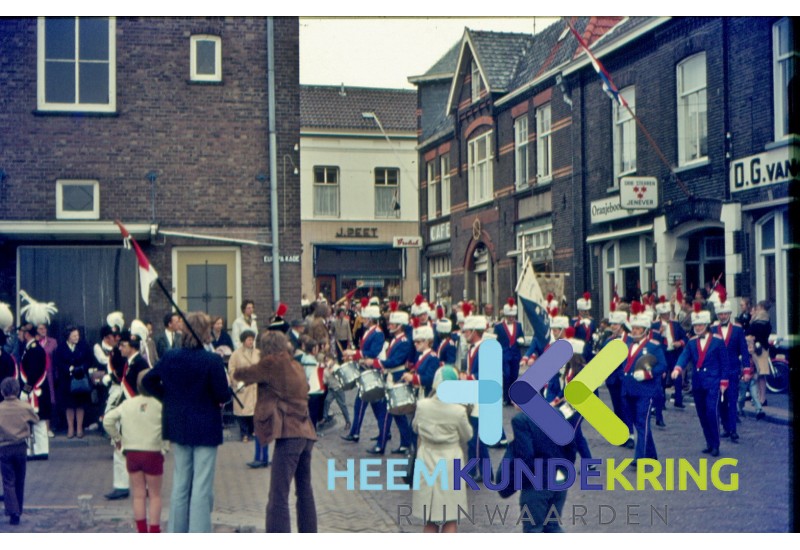 1972 Eendracht Maakt Macht Lobith Koningspaar EMM Lobith Arthur Wilde en W.J.M. Wilde -Reijers Coll HKR. (25)